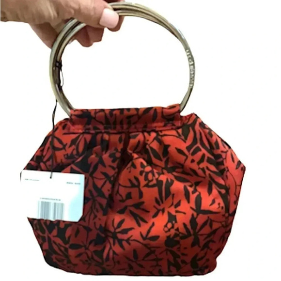 Liz Claiborne red & black print handbag, silver handles. 9” X 8” NWT - Picture 3 of 12
